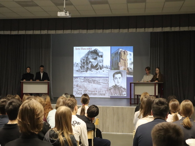 13 февраля 2024г. десятиклассники провели урок памяти для учащихся 9-ых классов по теме &amp;quot;Подвиг Сталинграда&amp;quot;.