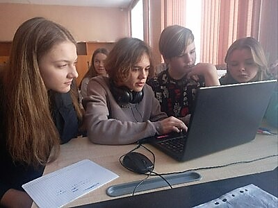 17 марта учащиеся 8-х классов приняли участие в профориентационной игре "Поиск ответов".